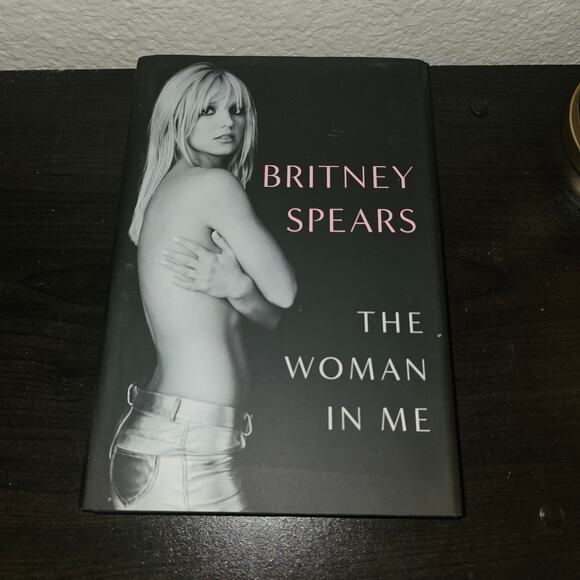 Britney spears the woman in me hard cover book - Picture 1 of 3